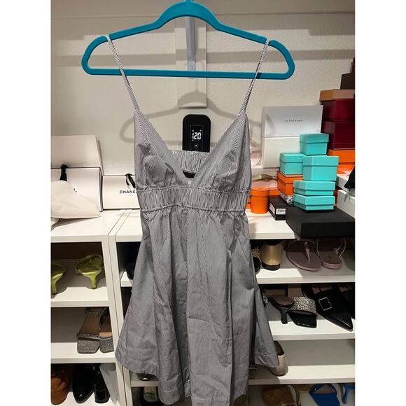 Aritizia Encourage Poplin Mini Dress small NWT - Picture 3 of 7